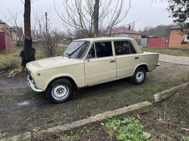 Бежевый ВАЗ 2101, объемом двигателя 0 л и пробегом 3 тыс. км за 427 $, фото 3 на Automoto.ua