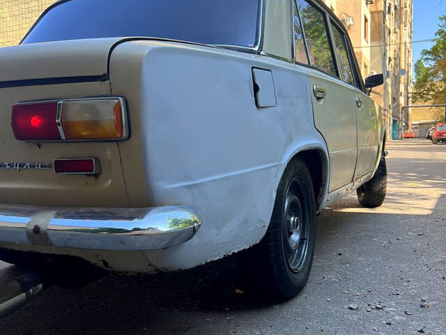 Бежевый ВАЗ 2101, объемом двигателя 1.2 л и пробегом 0 тыс. км за 800 $, фото 3 на Automoto.ua