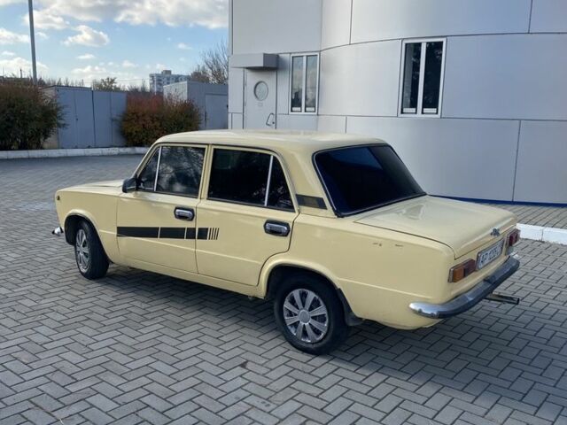 Бежевий ВАЗ 2101, об'ємом двигуна 1.2 л та пробігом 96 тис. км за 500 $, фото 2 на Automoto.ua