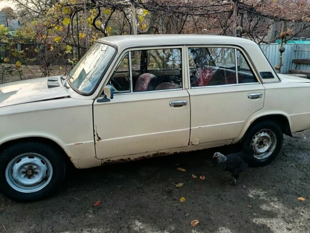 Бежевый ВАЗ 2101, объемом двигателя 1.2 л и пробегом 199 тыс. км за 358 $, фото 1 на Automoto.ua