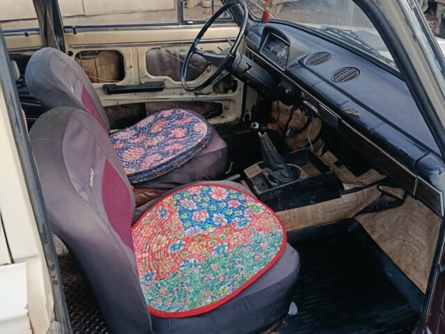 Бежевый ВАЗ 2101, объемом двигателя 1.2 л и пробегом 199 тыс. км за 358 $, фото 5 на Automoto.ua