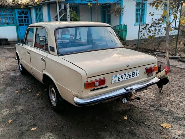 Бежевый ВАЗ 2101, объемом двигателя 1.2 л и пробегом 199 тыс. км за 358 $, фото 2 на Automoto.ua
