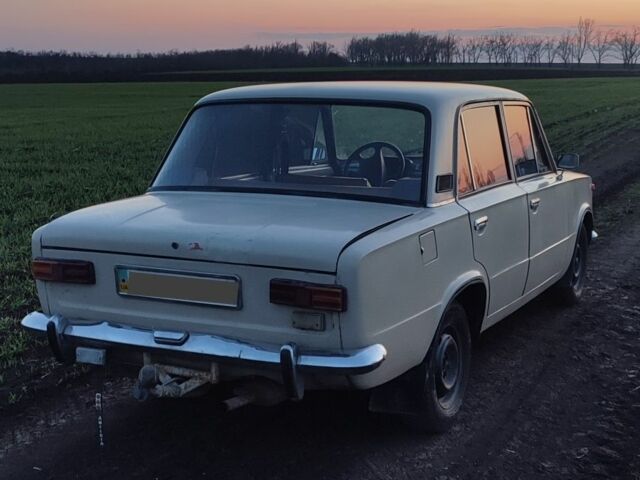 Бежевый ВАЗ 2101, объемом двигателя 0 л и пробегом 500 тыс. км за 550 $, фото 2 на Automoto.ua