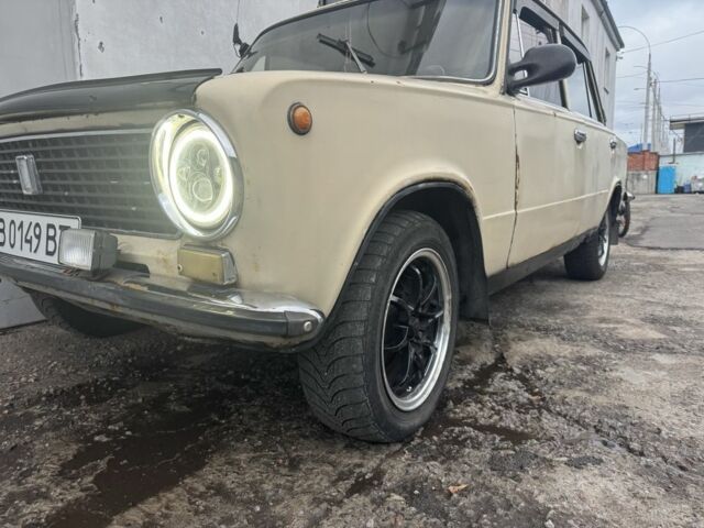 Бежевый ВАЗ 2101, объемом двигателя 1.2 л и пробегом 80 тыс. км за 539 $, фото 9 на Automoto.ua