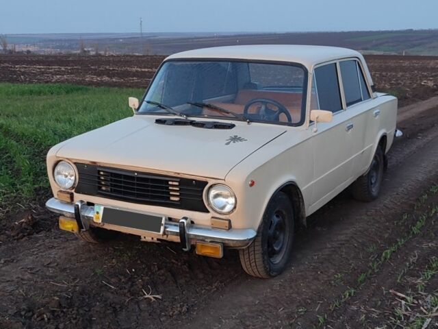 Бежевый ВАЗ 2101, объемом двигателя 0 л и пробегом 500 тыс. км за 550 $, фото 1 на Automoto.ua