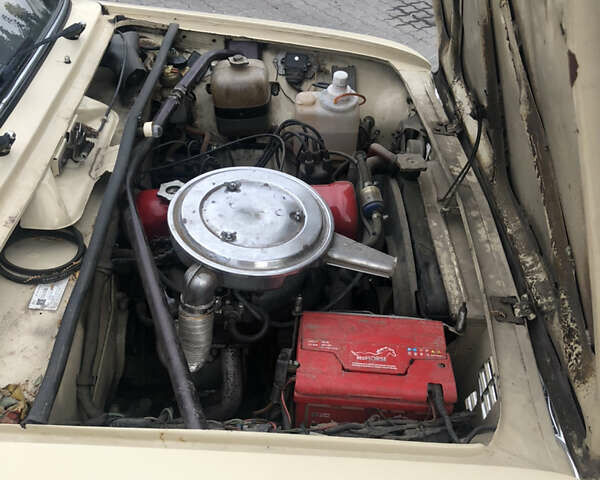 Бежевий ВАЗ 2101, об'ємом двигуна 1.6 л та пробігом 200 тис. км за 2000 $, фото 6 на Automoto.ua