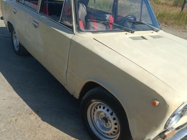 Бежевый ВАЗ 2101, объемом двигателя 0 л и пробегом 111 тыс. км за 456 $, фото 1 на Automoto.ua