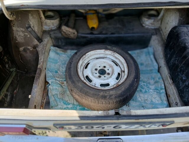 Бежевий ВАЗ 2101, об'ємом двигуна 0 л та пробігом 150 тис. км за 444 $, фото 2 на Automoto.ua