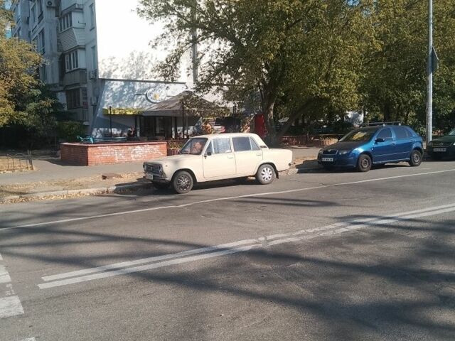 Бежевый ВАЗ 2101, объемом двигателя 0 л и пробегом 8 тыс. км за 500 $, фото 2 на Automoto.ua