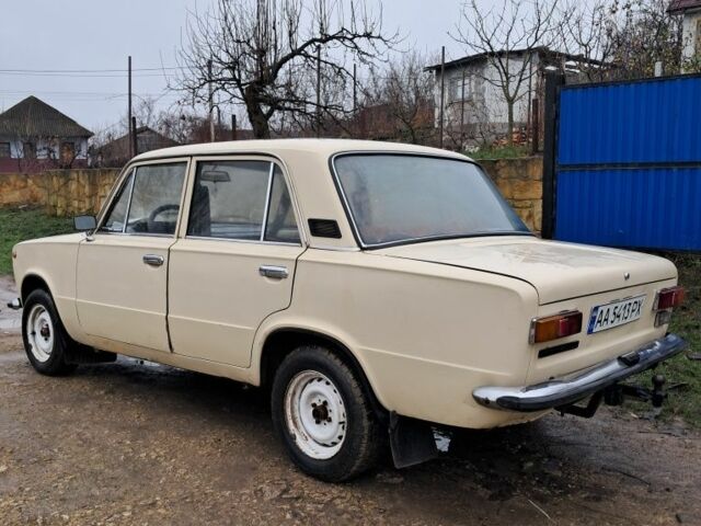 Бежевий ВАЗ 2101, об'ємом двигуна 1.2 л та пробігом 60 тис. км за 850 $, фото 3 на Automoto.ua