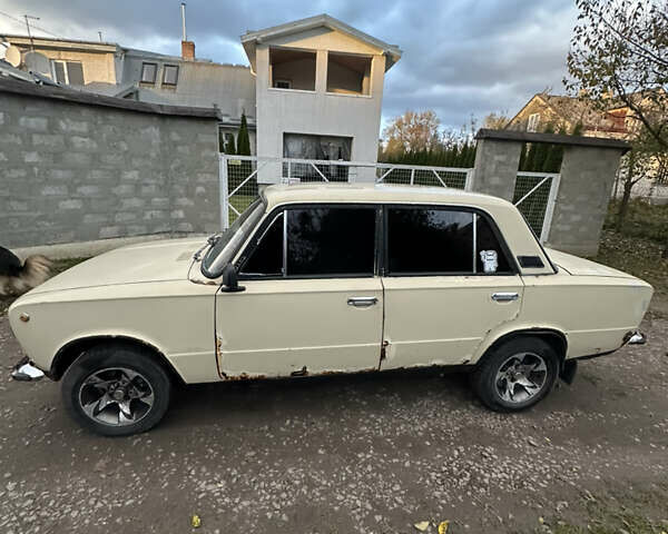 Бежевий ВАЗ 2101, об'ємом двигуна 1.2 л та пробігом 300 тис. км за 850 $, фото 2 на Automoto.ua