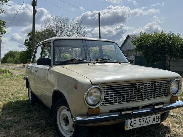 Бежевий ВАЗ 2101, об'ємом двигуна 1.3 л та пробігом 250 тис. км за 650 $, фото 1 на Automoto.ua