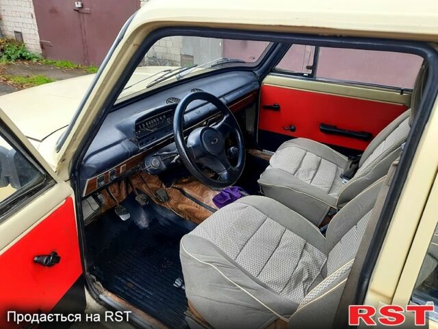Бежевий ВАЗ 2101, об'ємом двигуна 1.3 л та пробігом 350 тис. км за 400 $, фото 2 на Automoto.ua