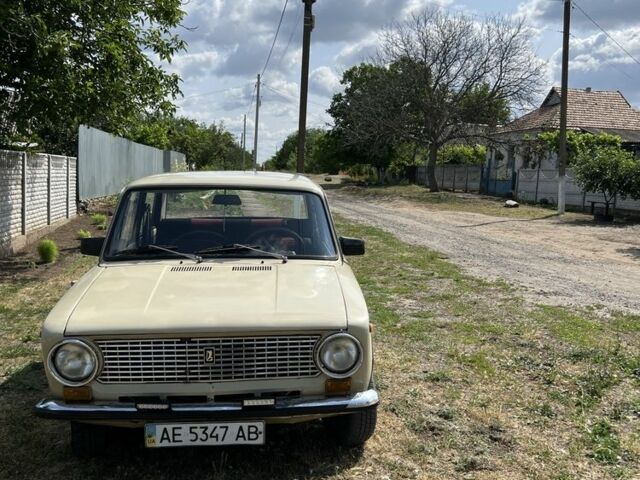 Бежевий ВАЗ 2101, об'ємом двигуна 1.3 л та пробігом 250 тис. км за 650 $, фото 2 на Automoto.ua