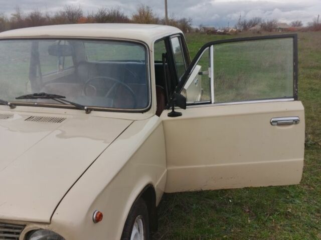 Бежевый ВАЗ 2101, объемом двигателя 1.3 л и пробегом 200 тыс. км за 470 $, фото 1 на Automoto.ua