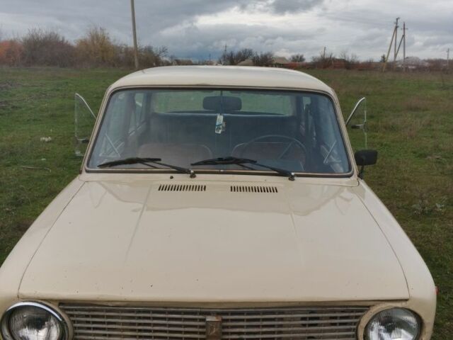 Бежевый ВАЗ 2101, объемом двигателя 1.3 л и пробегом 200 тыс. км за 470 $, фото 4 на Automoto.ua