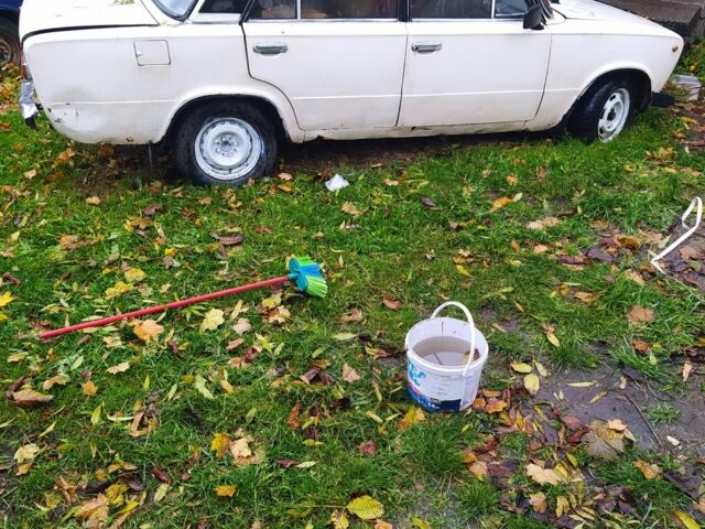 Бежевый ВАЗ 2101, объемом двигателя 1 л и пробегом 100 тыс. км за 400 $, фото 2 на Automoto.ua