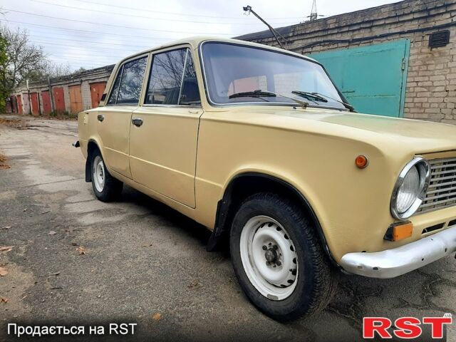 Бежевий ВАЗ 2101, об'ємом двигуна 1.3 л та пробігом 350 тис. км за 400 $, фото 6 на Automoto.ua
