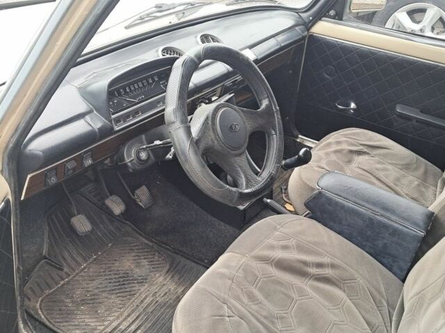 Бежевий ВАЗ 2101, об'ємом двигуна 1.2 л та пробігом 268 тис. км за 650 $, фото 6 на Automoto.ua