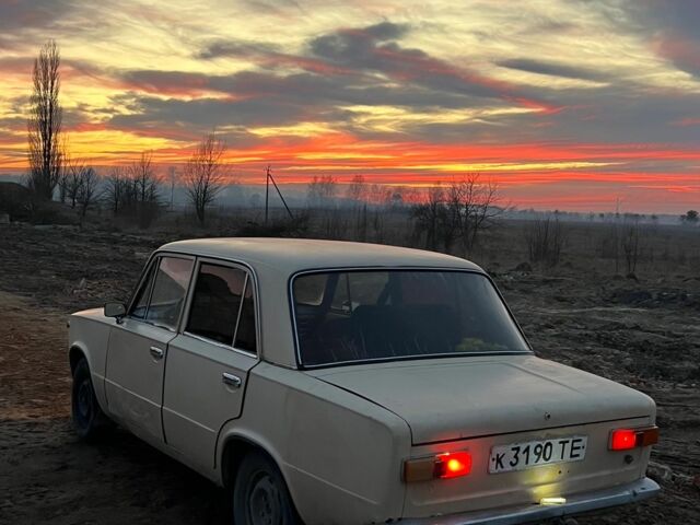 Бежевый ВАЗ 2101, объемом двигателя 1.5 л и пробегом 6 тыс. км за 500 $, фото 2 на Automoto.ua