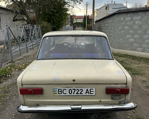 Бежевий ВАЗ 2101, об'ємом двигуна 1.2 л та пробігом 300 тис. км за 850 $, фото 4 на Automoto.ua