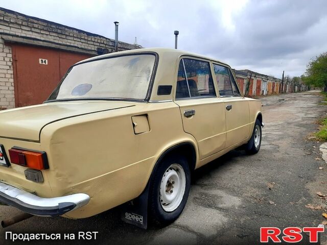 Бежевий ВАЗ 2101, об'ємом двигуна 1.3 л та пробігом 350 тис. км за 400 $, фото 5 на Automoto.ua