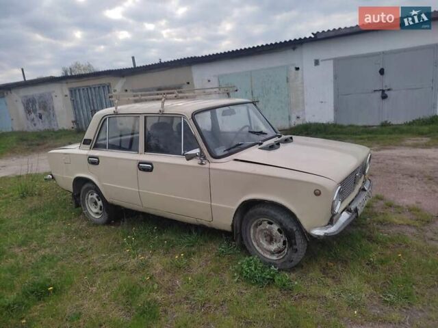 ВАЗ 2101 1985 у Ковель на Automoto.ua Бежевий ВАЗ 2101, об'ємом двигуна 0 л та пробігом 200 тис. км за 725 $, фото 4 на Automoto.ua