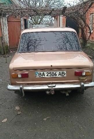 Бежевый ВАЗ 2101, объемом двигателя 1 л и пробегом 10 тыс. км за 663 $, фото 7 на Automoto.ua