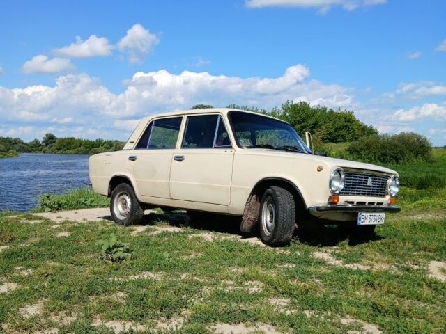 ВАЗ 2101 1985 в Глухове на Automoto.ua Бежевый ВАЗ 2101, объемом двигателя 1.2 л и пробегом 90 тыс. км за 750 $, фото 3 на Automoto.ua