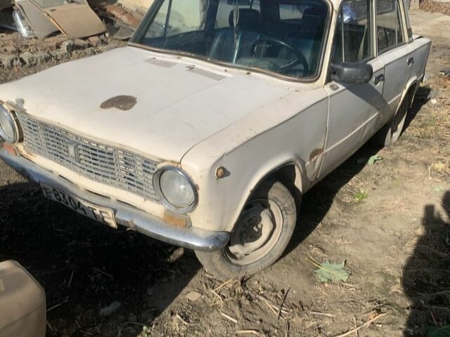 ВАЗ 2101 1985 у Чорткові на Automoto.ua Бежевий ВАЗ 2101, об'ємом двигуна 0 л та пробігом 12 тис. км за 238 $, фото 4 на Automoto.ua