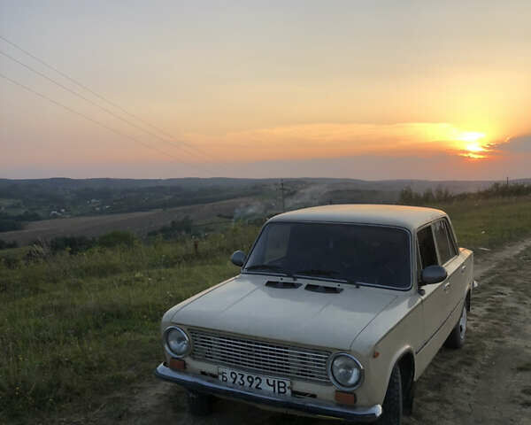 ВАЗ 2101 1986 в Черновцах на Automoto.ua Бежевый ВАЗ 2101, объемом двигателя 1.2 л и пробегом 215 тыс. км за 900 $, фото 3 на Automoto.ua