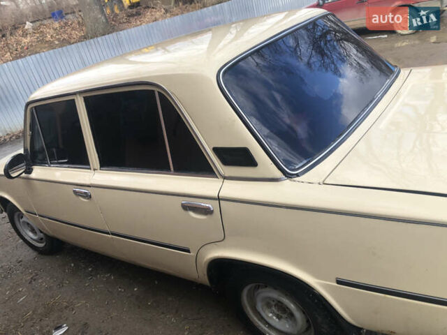 ВАЗ 2101 1986 в Черновцах на Automoto.ua Бежевый ВАЗ 2101, объемом двигателя 1.2 л и пробегом 215 тыс. км за 900 $, фото 9 на Automoto.ua