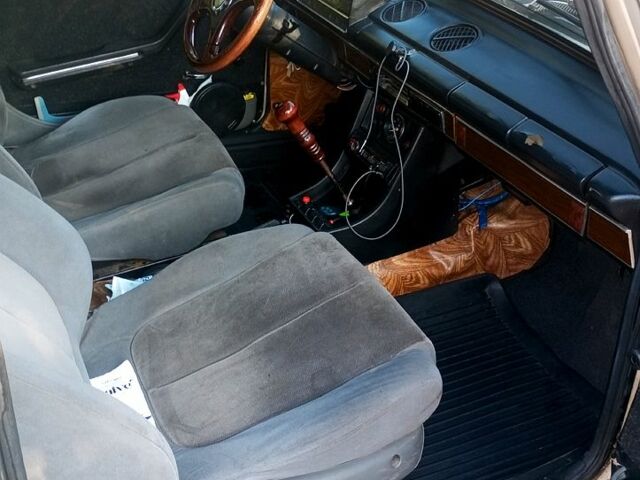 Бежевий ВАЗ 2101, об'ємом двигуна 1.2 л та пробігом 303 тис. км за 800 $, фото 5 на Automoto.ua