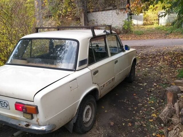 Бежевый ВАЗ 2101, объемом двигателя 1.2 л и пробегом 19 тыс. км за 350 $, фото 4 на Automoto.ua
