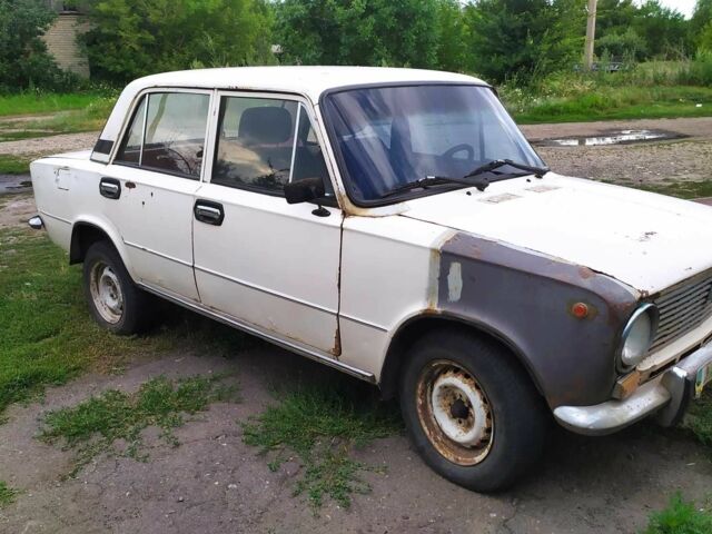 Бежевый ВАЗ 2101, объемом двигателя 1.5 л и пробегом 1000 тыс. км за 15000 $, фото 7 на Automoto.ua