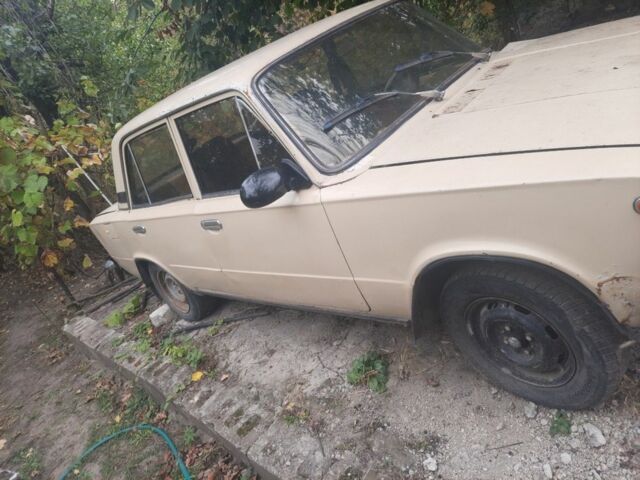Бежевый ВАЗ 2101, объемом двигателя 1.2 л и пробегом 240 тыс. км за 342 $, фото 3 на Automoto.ua