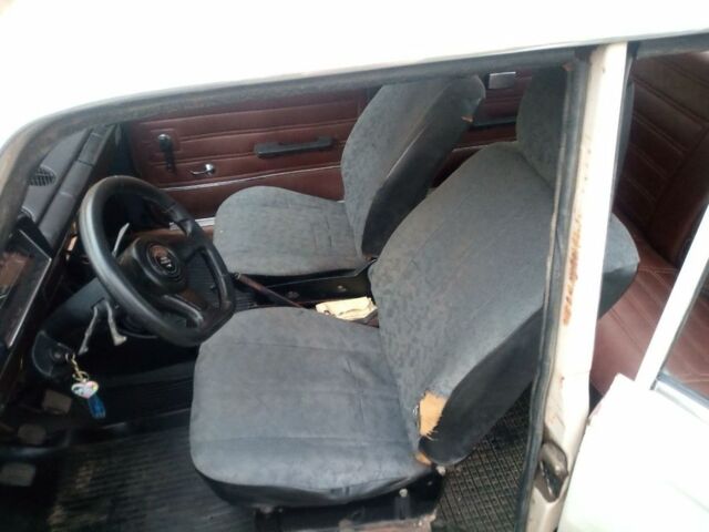 Бежевый ВАЗ 2101, объемом двигателя 1.6 л и пробегом 100 тыс. км за 442 $, фото 6 на Automoto.ua