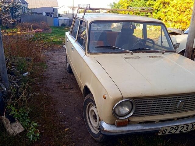 Бежевый ВАЗ 2101, объемом двигателя 1.3 л и пробегом 371 тыс. км за 380 $, фото 1 на Automoto.ua
