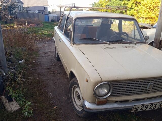 Бежевый ВАЗ 2101, объемом двигателя 1.3 л и пробегом 7 тыс. км за 384 $, фото 1 на Automoto.ua