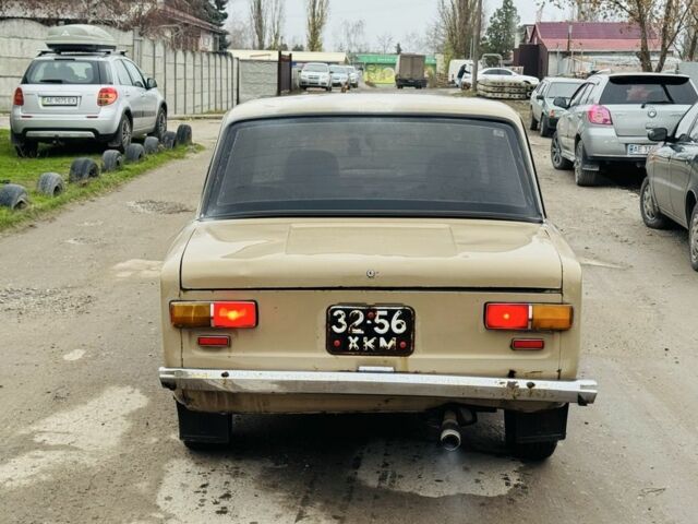 Бежевый ВАЗ 2101, объемом двигателя 1.5 л и пробегом 220 тыс. км за 399 $, фото 4 на Automoto.ua