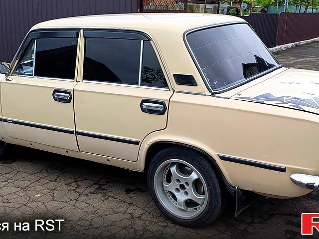 Бежевий ВАЗ 2101, об'ємом двигуна 1.3 л та пробігом 0 тис. км за 1000 $, фото 1 на Automoto.ua