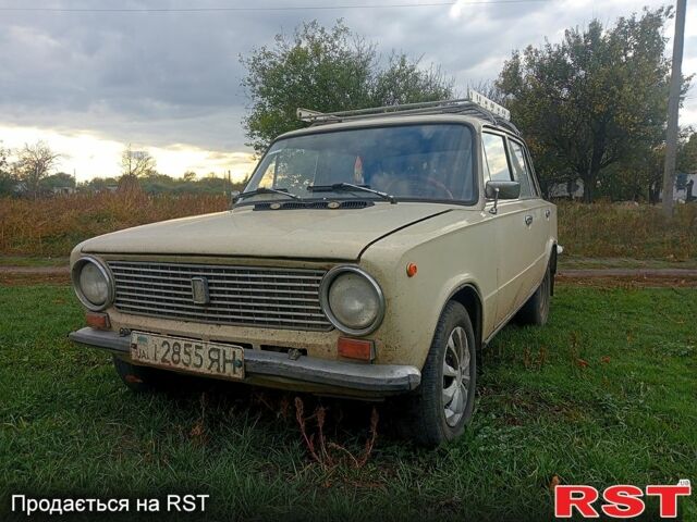 Бежевый ВАЗ 2101, объемом двигателя 1.3 л и пробегом 120 тыс. км за 800 $, фото 1 на Automoto.ua