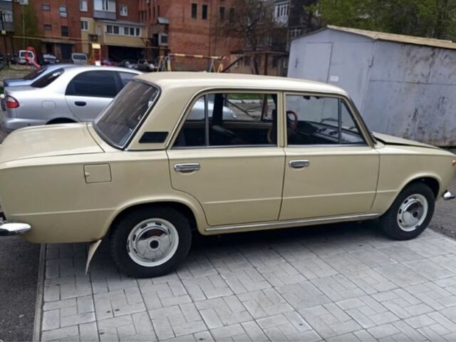 Бежевий ВАЗ 2101, об'ємом двигуна 1.3 л та пробігом 220 тис. км за 960 $, фото 1 на Automoto.ua