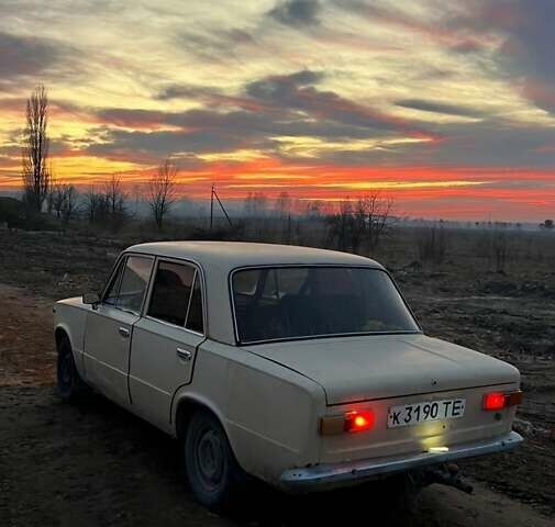 Бежевый ВАЗ 2101, объемом двигателя 1.5 л и пробегом 110 тыс. км за 363 $, фото 1 на Automoto.ua