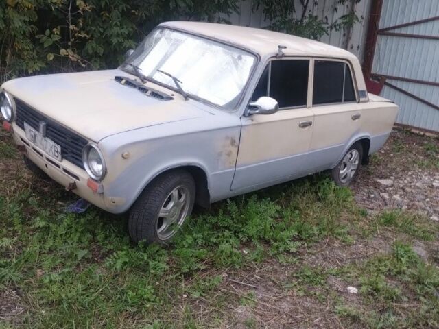 Бежевий ВАЗ 2101, об'ємом двигуна 0 л та пробігом 698 тис. км за 500 $, фото 2 на Automoto.ua