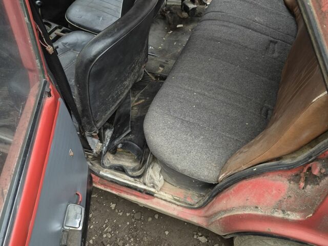 Черный ВАЗ 2101, объемом двигателя 0 л и пробегом 120 тыс. км за 476 $, фото 7 на Automoto.ua