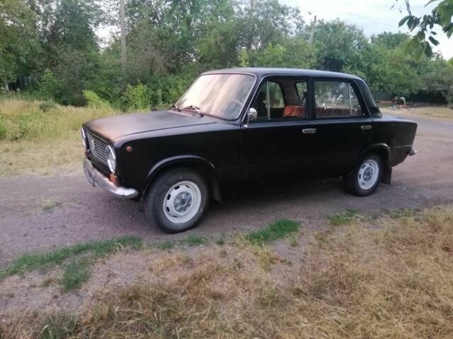 Чорний ВАЗ 2101, об'ємом двигуна 1.3 л та пробігом 100 тис. км за 364 $, фото 4 на Automoto.ua