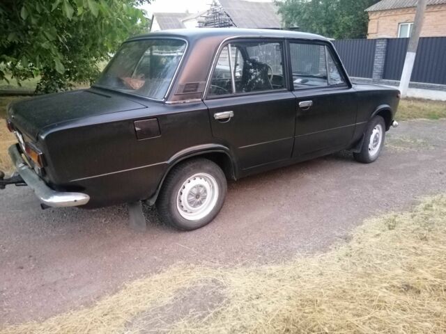 Чорний ВАЗ 2101, об'ємом двигуна 1.3 л та пробігом 100 тис. км за 364 $, фото 2 на Automoto.ua