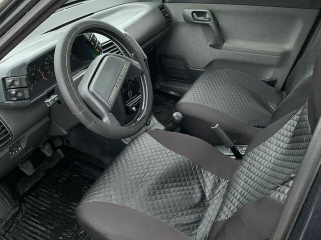 Черный ВАЗ 2101, объемом двигателя 1.6 л и пробегом 110 тыс. км за 2500 $, фото 6 на Automoto.ua