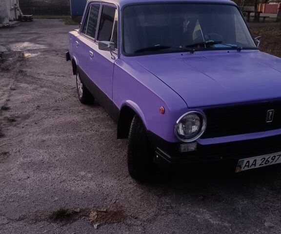 ВАЗ 2101 1975 в Вышгороде на Automoto.ua Фиолетовый ВАЗ 2101, объемом двигателя 1.3 л и пробегом 777 тыс. км за 575 $, фото 4 на Automoto.ua